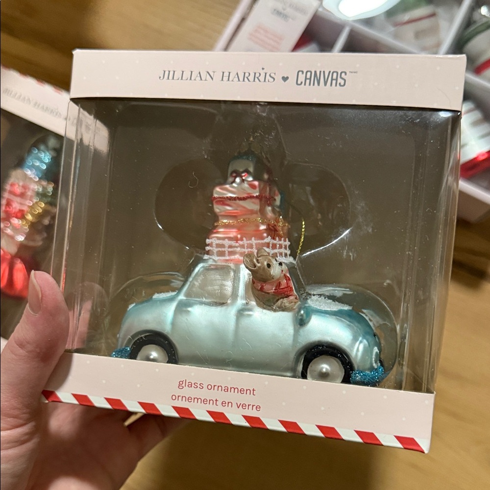 Jillian Harris x CANVAS Christmas Ornament Collection - Picture 5 of 11